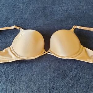 Victoria Secret Nude Bombshell Plunge Bra
